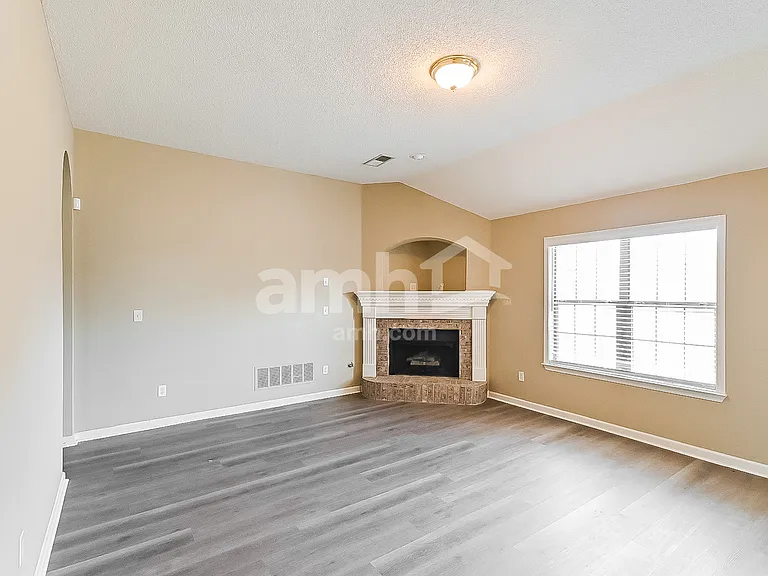 5216 Rockyford Ln — Photo 7