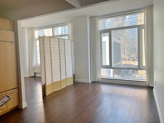 Rented by Battery Park Realty | media 8