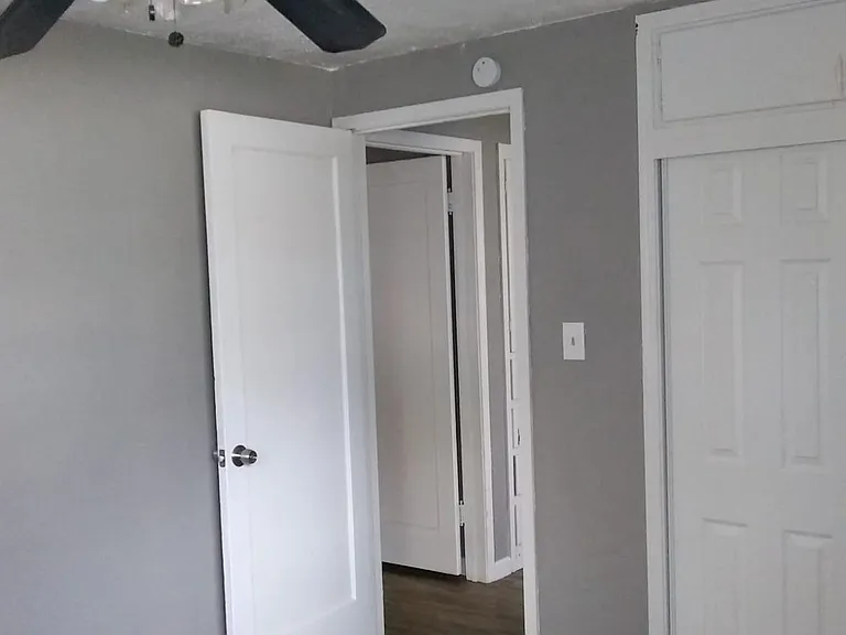 1841 Cherry Ln — Photo 15