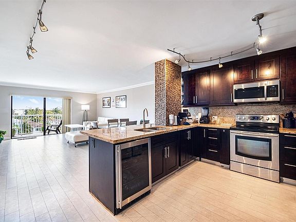 2nd image of 110 S Shore Dr APT 6D