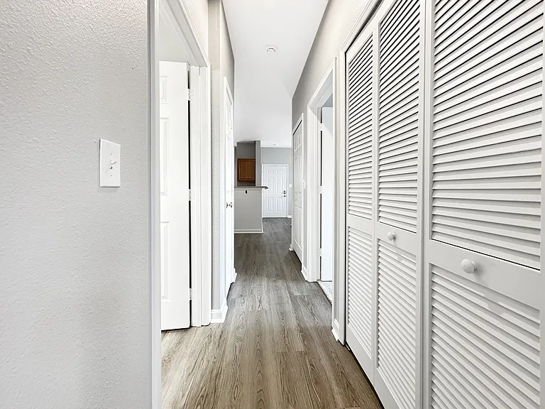 Beaver Creek Apartments — Photo 35