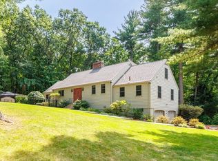 33 Pine Arden Dr, West Boylston, MA 01583