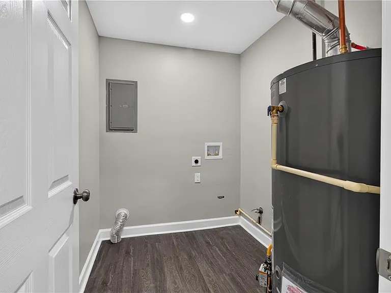 1540 Spender Dr — Photo 32