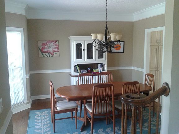 Formal dining room