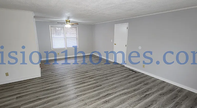 500 Sunrise Ave — Photo 9