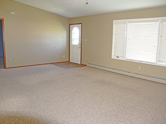 4th image of 2570 Casper Dr