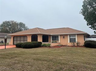 109 Doveside Ln, Lehigh Acres, FL 33936
