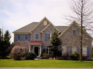 550 Christine Ann Ln, Nazareth, PA 18064