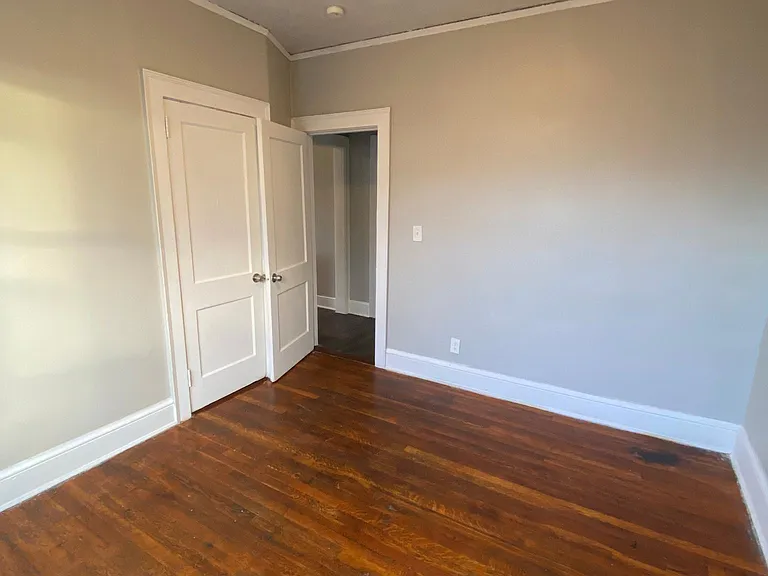 121-123 Irving St #3 — Photo 14
