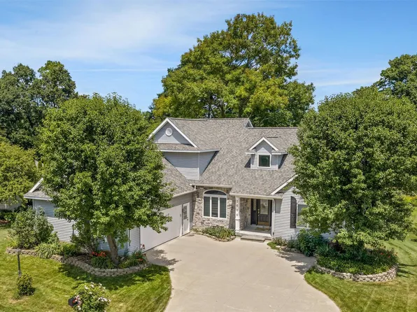 3616 Wedgewood Dr, Lapeer, MI 48446