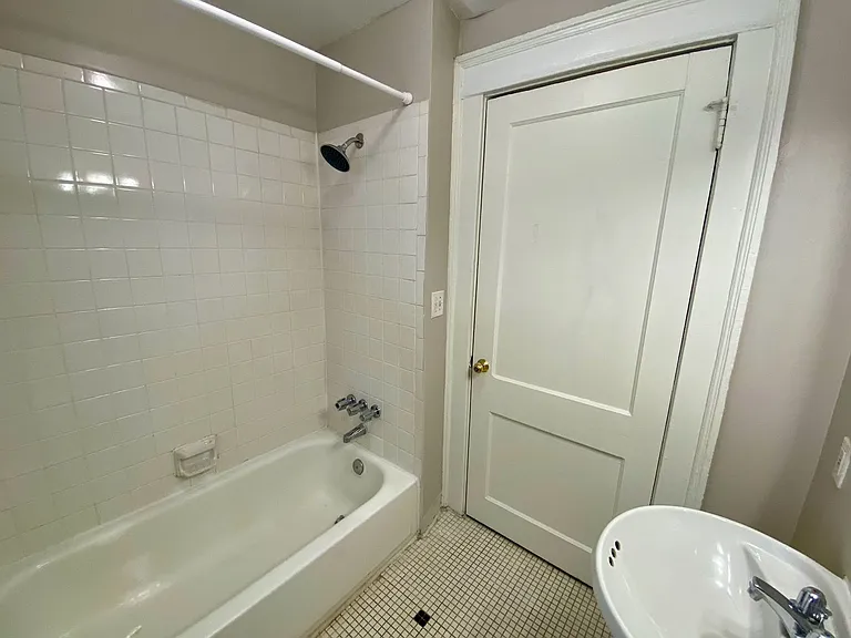 Andrews Court — Photo 25