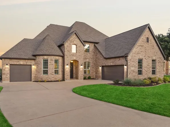 6408 Sorrento Ln, Lewisville, TX 75077