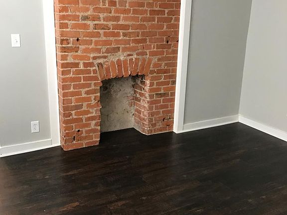 5th image of 3901 Floral Ave APT C