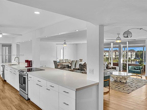 3rd image of 1350 NE 191st St #307
