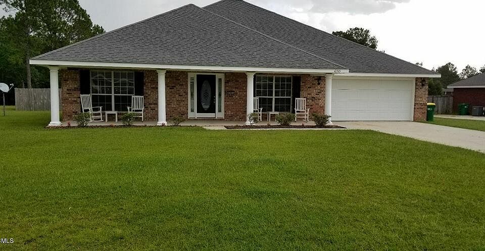 1st image of 10315 Lake Forest Dr