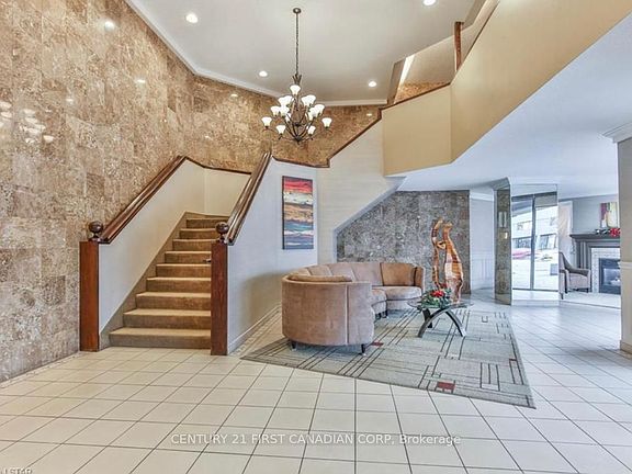 2nd image of 323 Colborne St #1703