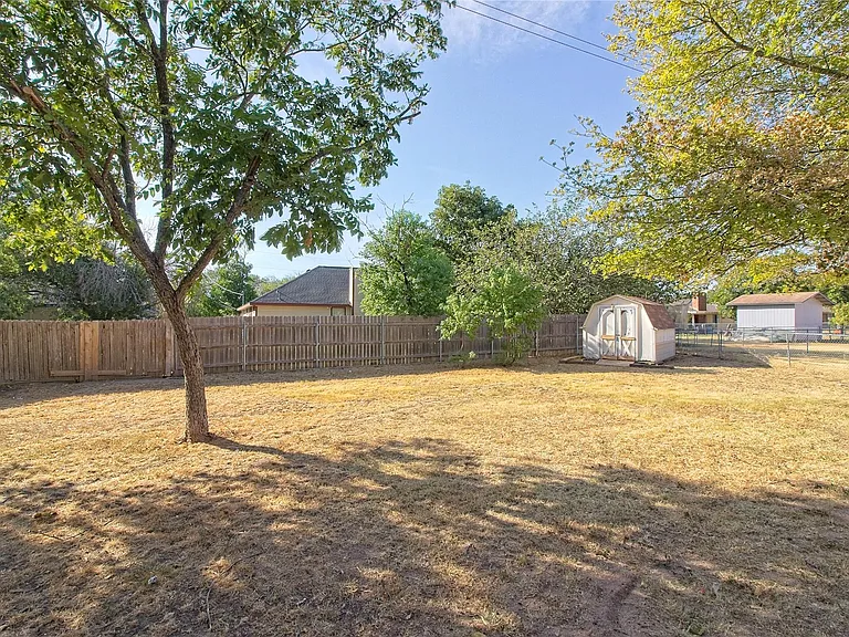 914 Garden Meadow Dr — Photo 29