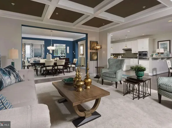 6708 Camden St, Middle River, MD 21220