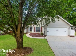 100 Southcliff Dr, Waxhaw, NC 28173