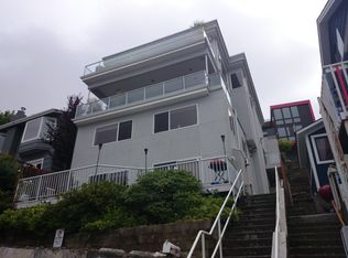 2213 Halleck Ave SW, Seattle, WA 98116