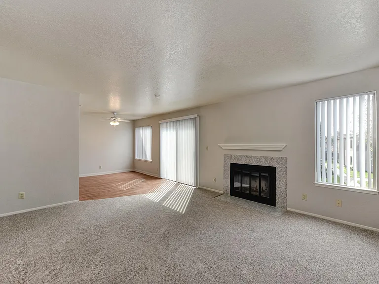 Lakeview Village — Photo 39