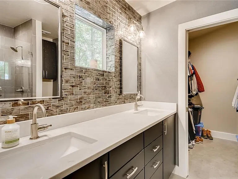 1142 Eleanor St #2-78721 — Photo 14