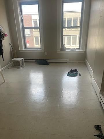 2nd image of 297 High St