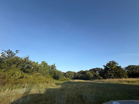 2nd image of 8331 Fm 2127