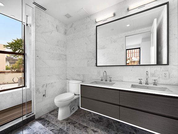 5th image of 465 Pacific St APT 4C