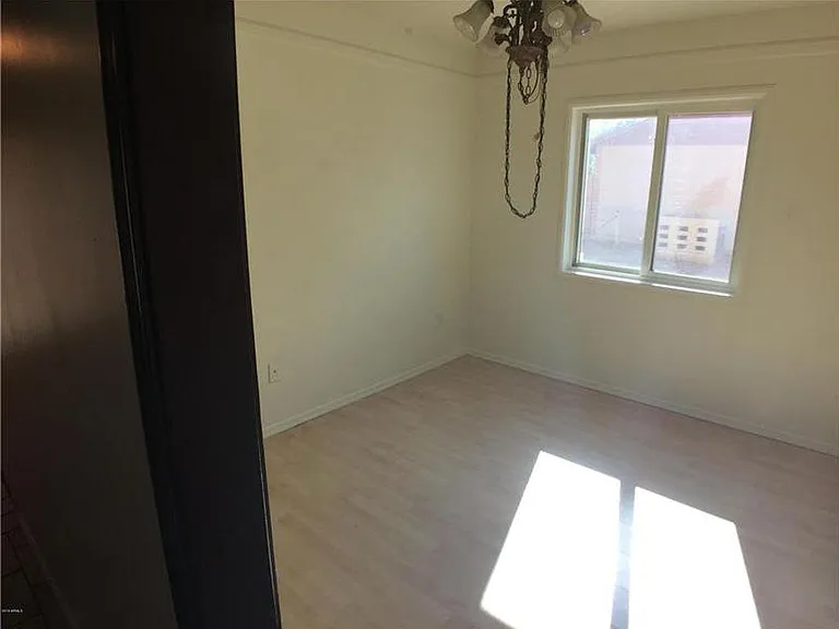 906 W Malibu Dr — Photo 7