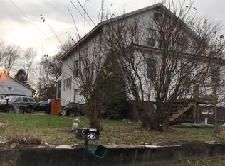 22 Maple St, Drums, PA 18222
