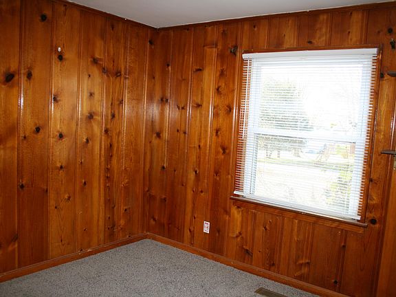 paneled bedroom/office