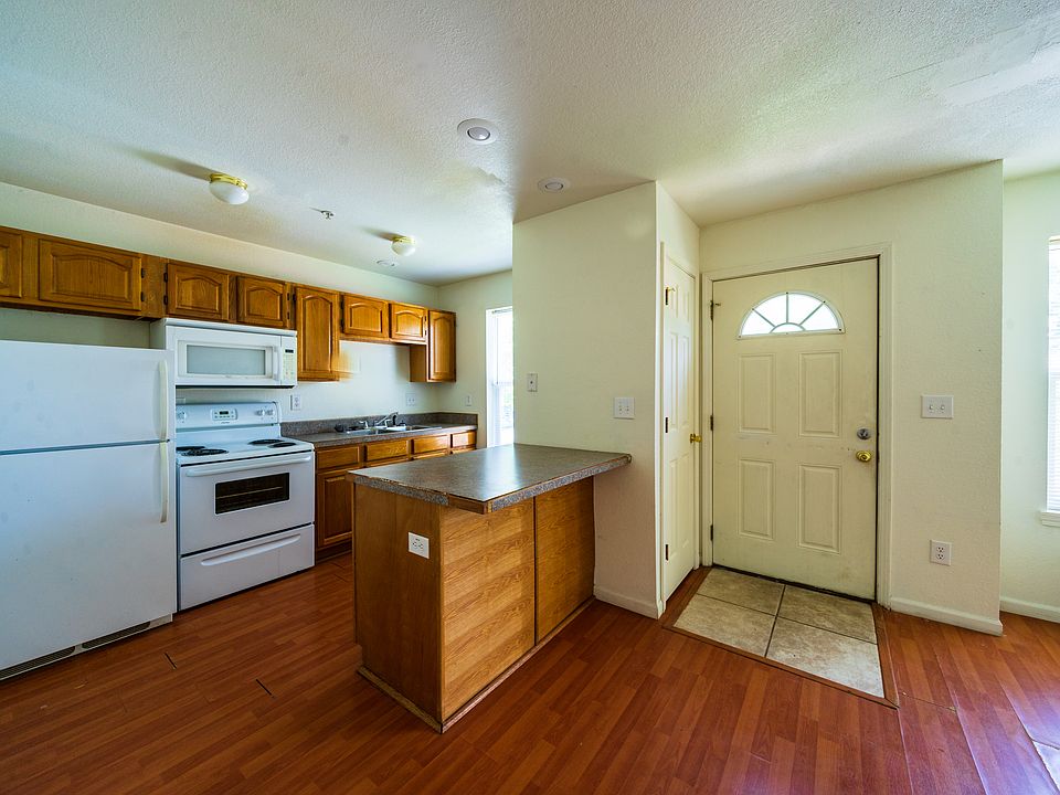 Cromwell Court III E. 2nd Street, Sedalia, MO Apartments Sedalia