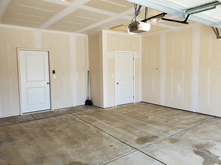 414 S Longbranch Dr — Photo 19