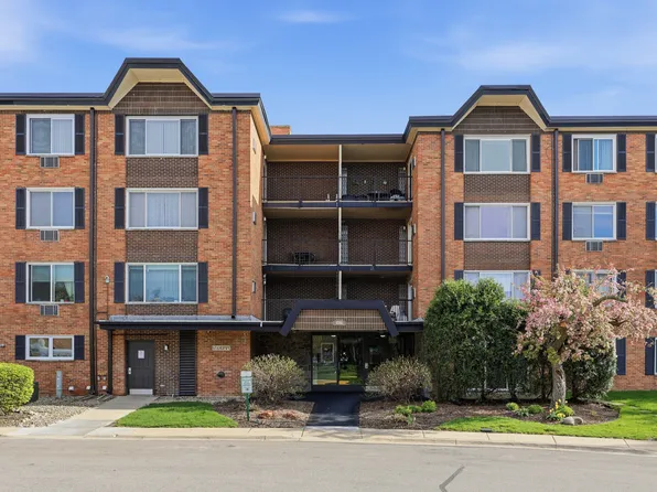 1216 S New Wilke Rd APT 307, Arlington Heights, IL 60005