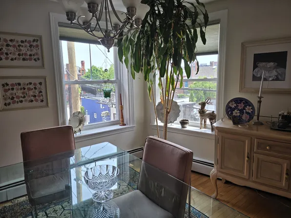 3 Walker St #33, Portland, ME 04102