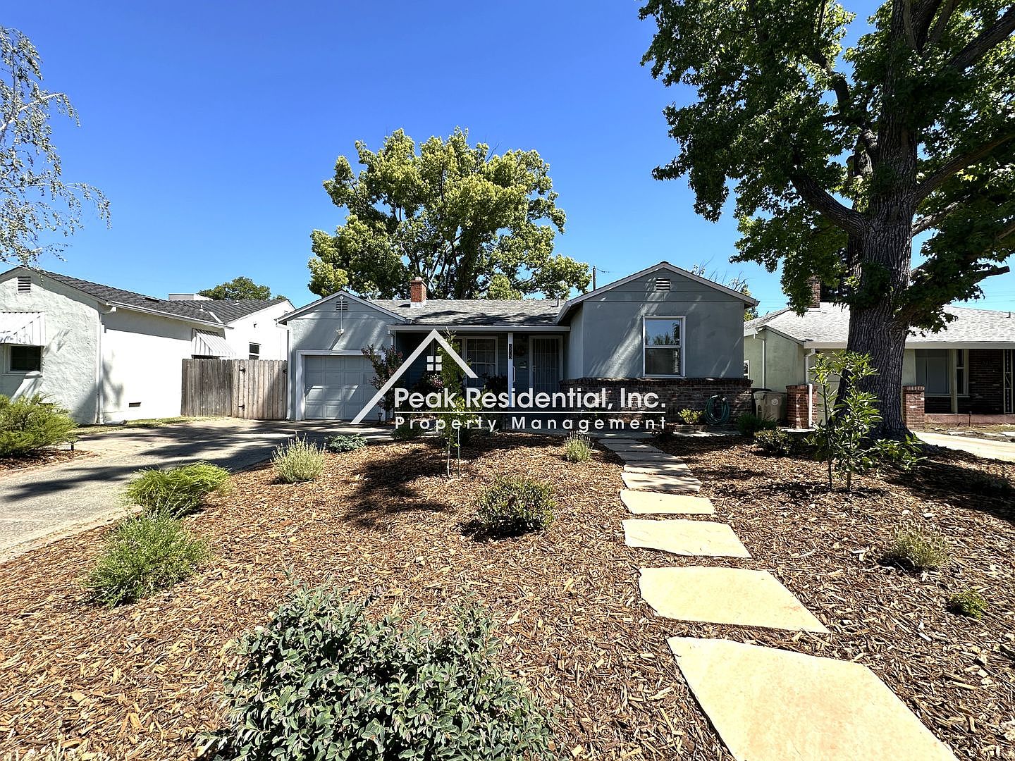 6203 4th Ave, Sacramento, CA 95817 | Zillow