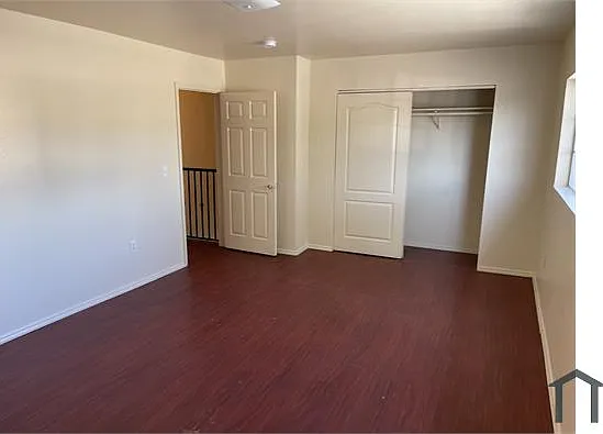 9001 S Central Ave #B — Photo 7