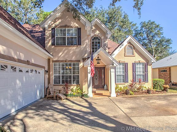 2nd image of 2571 Palm Shores Blvd