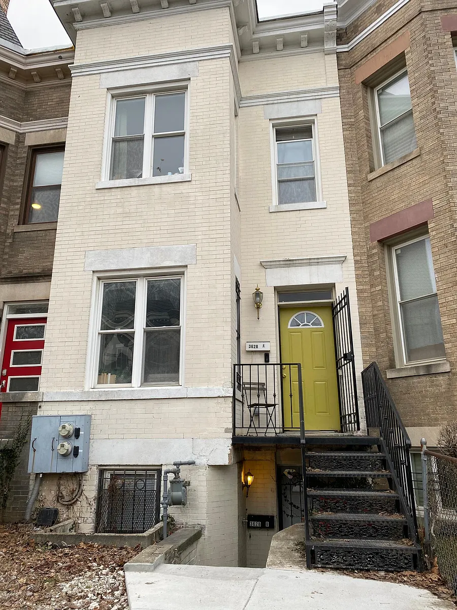 front of building - 3628 10th St NW #B