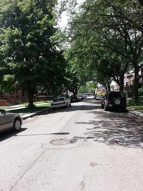 2nd image of 4723 W Gladys Ave