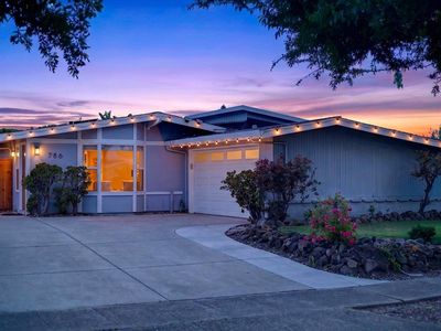 786 Lakewood Dr, Sunnyvale, CA, 94089
