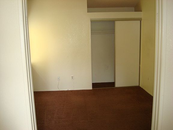 2nd image of 15073 Carolina Ave