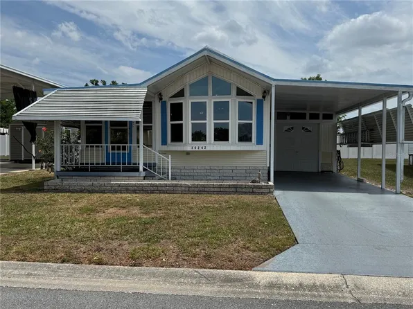 35242 Dodie Dr #8, Zephyrhills, FL 33541