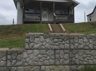 417 Thompson Ave, Saint Joseph, MO 64504