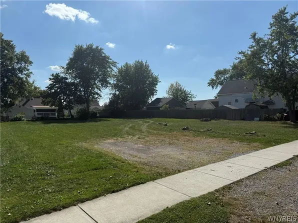 107 David Ave #17, Buffalo, NY 14225