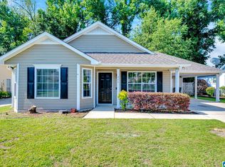 226 Brookhollow Dr, Pelham, AL 35124