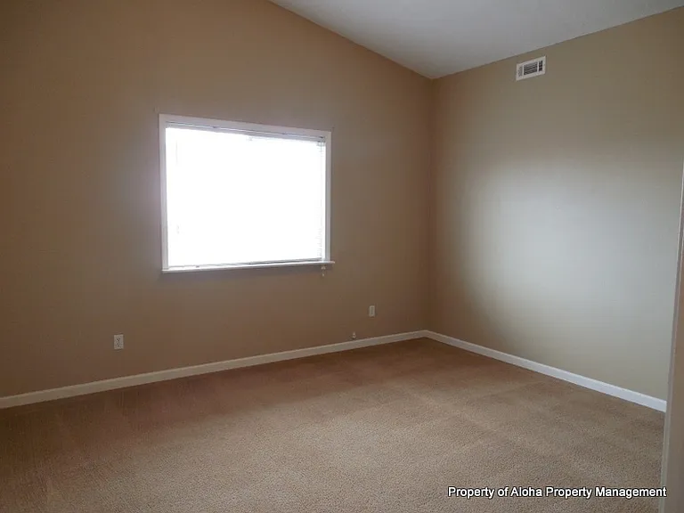 5514 Buckboard Ave — Photo 16