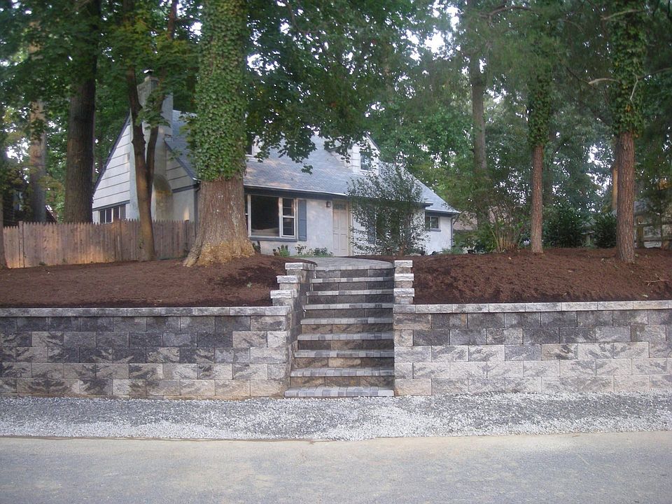 Off street parking on both Blue Ridge Place and Hilltop Drive