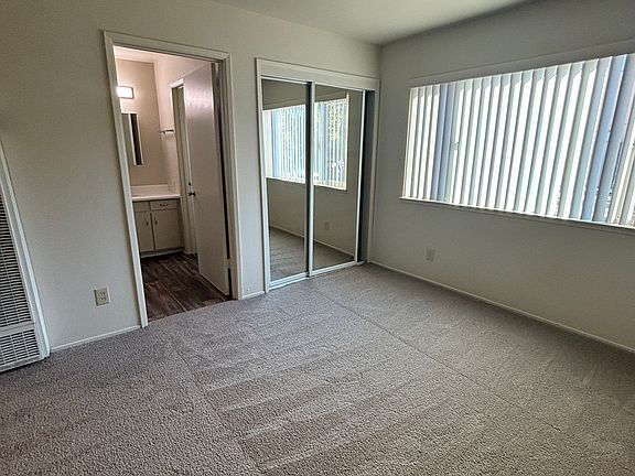 2nd image of 2750 Joseph Ave #J02